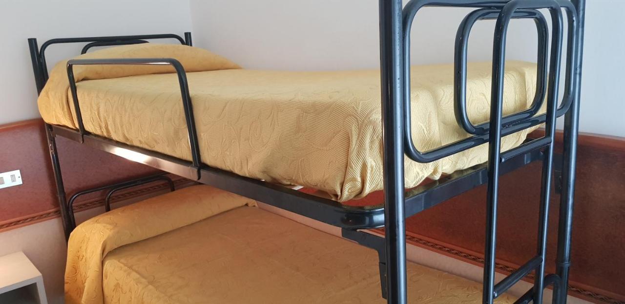 Hotel Monaco - Parcheggio Incluso Min 2 Gg Milano Marittima Luaran gambar