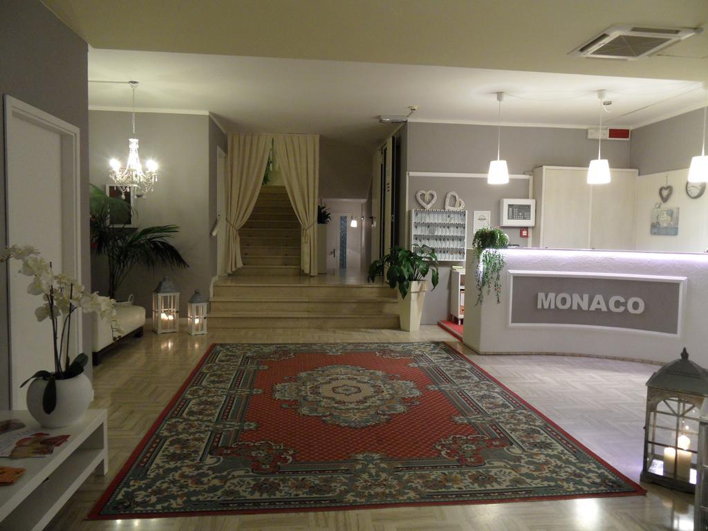 Hotel Monaco - Parcheggio Incluso Min 2 Gg Milano Marittima Luaran gambar