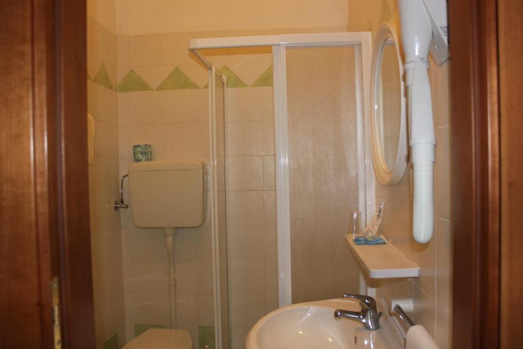 Hotel Monaco - Parcheggio Incluso Min 2 Gg Milano Marittima Bilik gambar