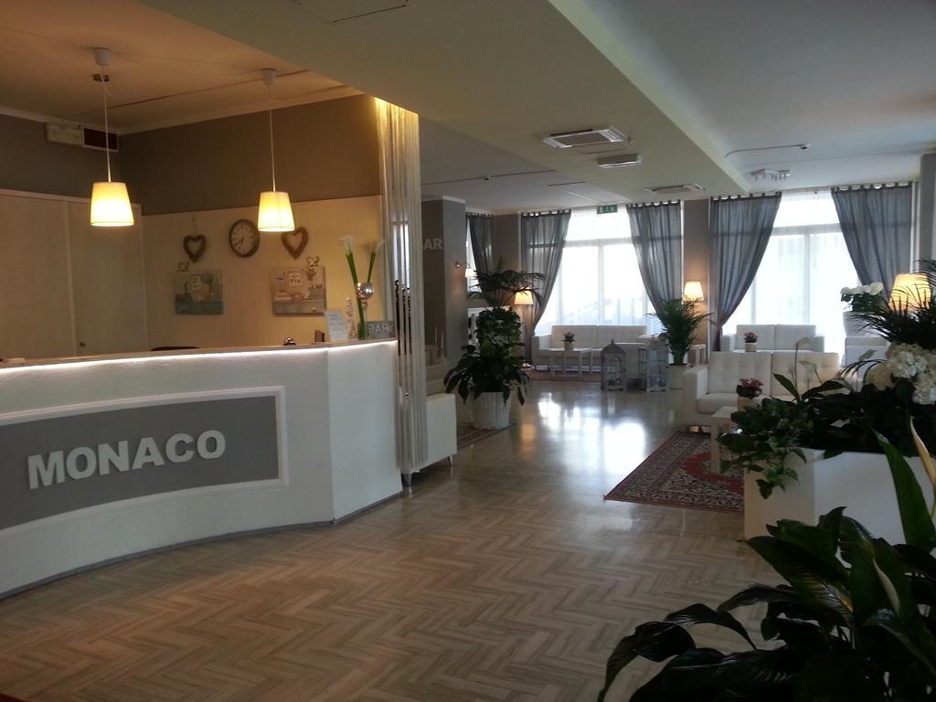 Hotel Monaco - Parcheggio Incluso Min 2 Gg Milano Marittima Luaran gambar